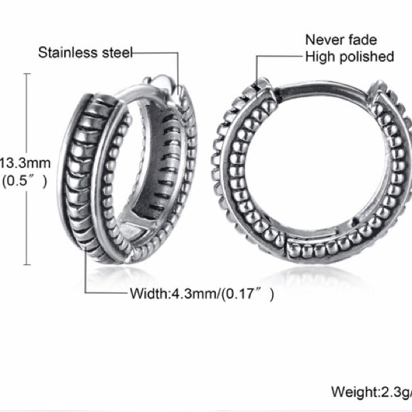 Mens Single Accent Earring Huggie Hoop Earrings In Vintage Silver - Picture 4 of 4